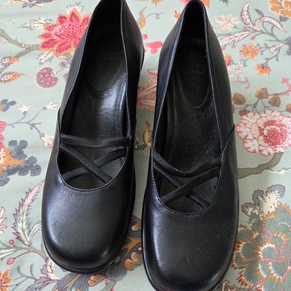 Ladies Black Shoes